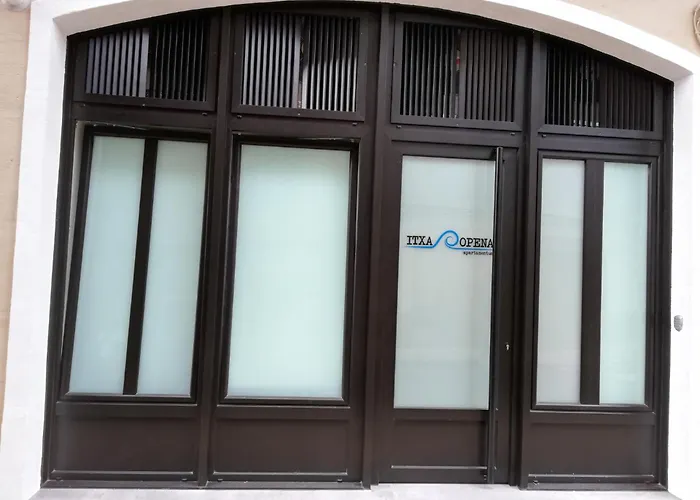 Egona -Apartamentos Itxaropena Zarautz